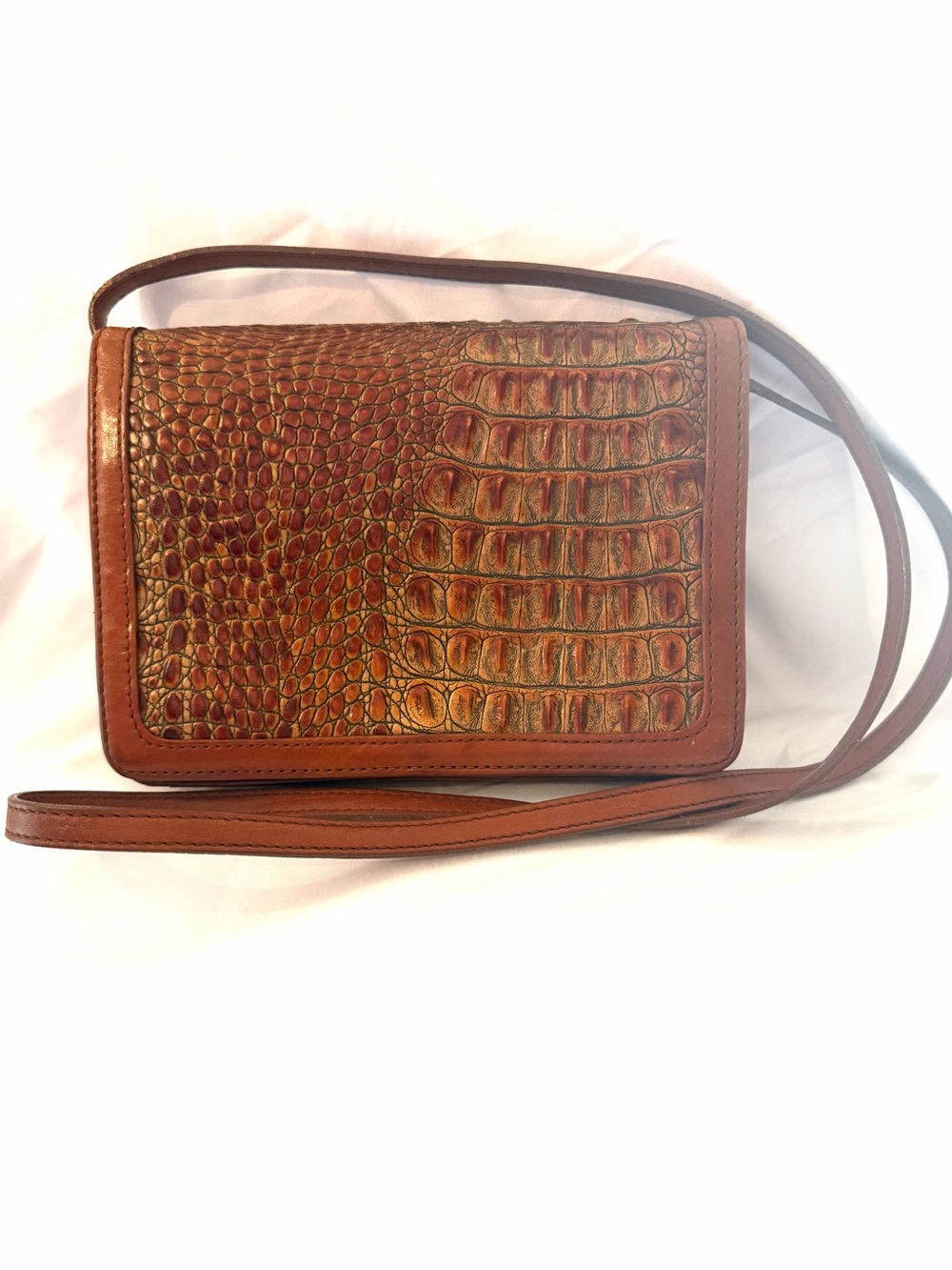 Vintage Brahmin Brown Leather Croc Embossed Organizer Crossbody Made in USA